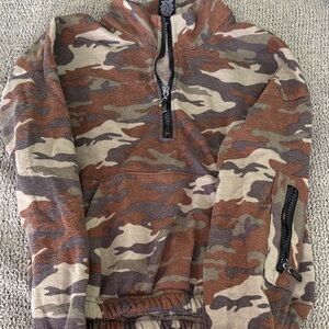 Camouflage cropped Half-Zip Sweater